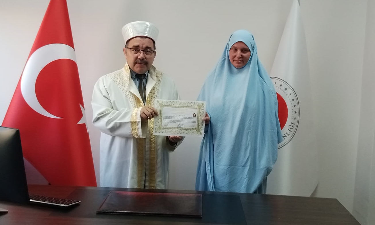 Alman vatandaşı, Koçarlı’da Müslüman oldu