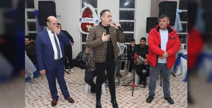 Kurban Tartışması Deveyi Sahaya İndirdi